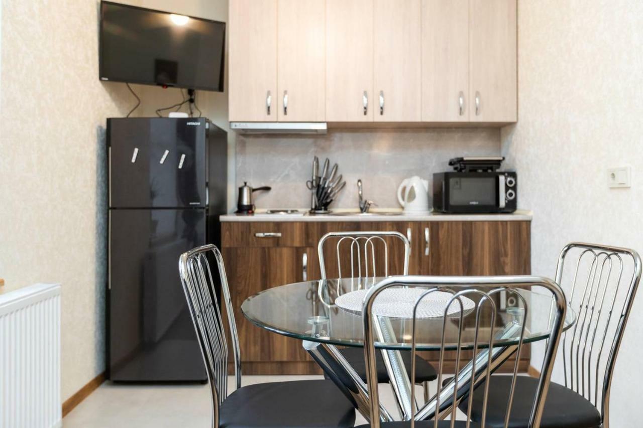 Wehost Stylish Apartment In Old Tbilissi Extérieur photo
